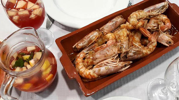 Nossa Lisboa Sangria - Gambas - Restaurante Nossa Lisboa
