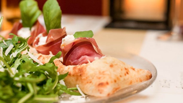 Pepe Nero antipasti con prosciutto