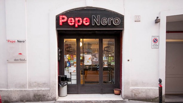 Pepe Nero entrata