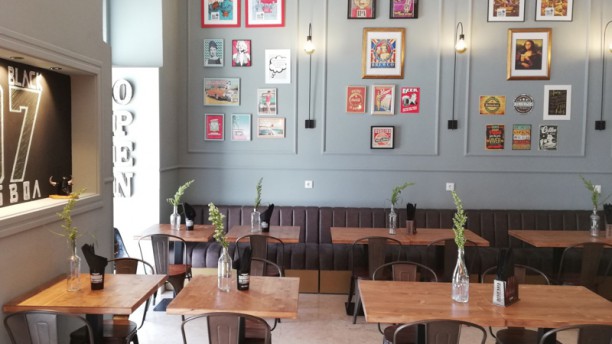 Dom Black Lisboa Sala