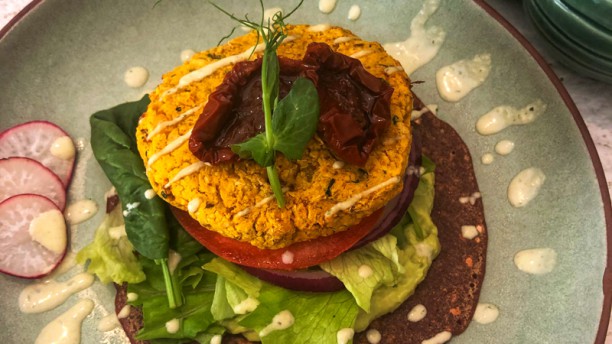 Royale Café Vegan Burguer