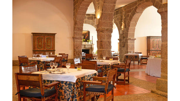 Dona Mafalda - Pousada de Guimarães sala2