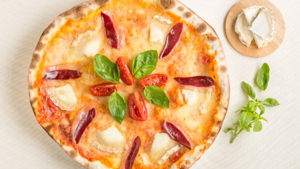 La Tagliatella- Santos Caprina