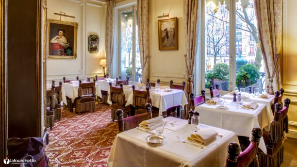 Laduree Paris Champs Elysees In Paris Restaurant Reviews Menu