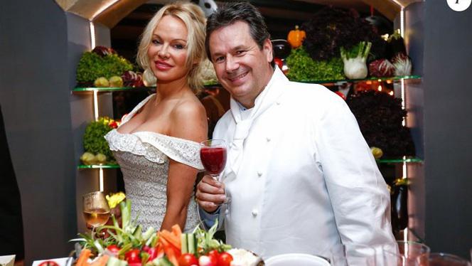Présentation des produits - La Table du Marché by Pamela Anderson restaurant Vegan, Ramatuelle