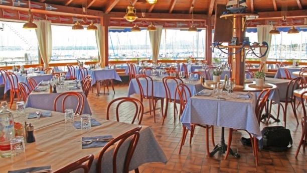 Restaurant Club Nautique de Versoix à Versoix  Avis, menu et prix