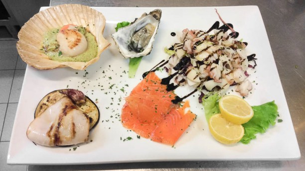 Piccolo Ristorante Ma Arredato Con Gusto E Trasmet Recensione