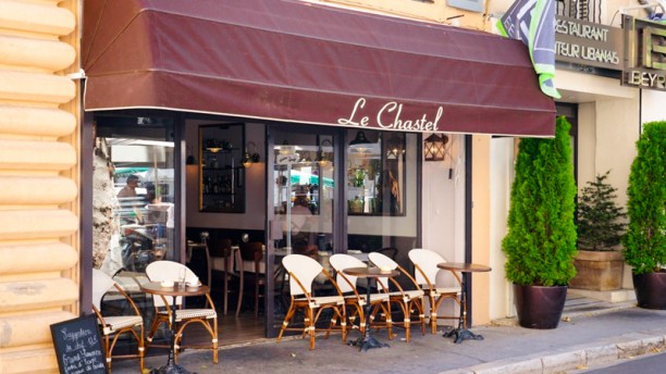 Le Chastel In Aix En Provence Restaurant Reviews Menu And