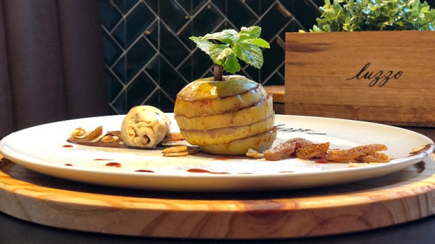 Pizzaria Luzzo Alcantara Maçã