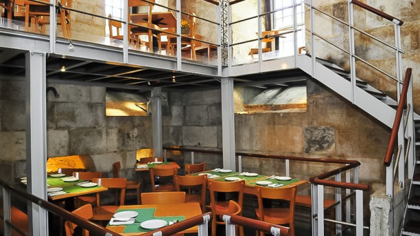 Chafariz do Vinho sala