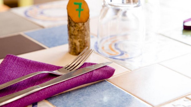 Ma Va? Particolare sala