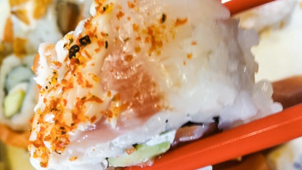 Sakura Linda a Velha Sushi 2