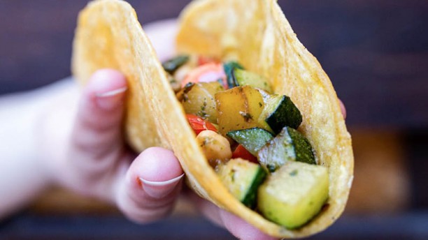 El Cabron Tacos y Tequilla Sugestão prato