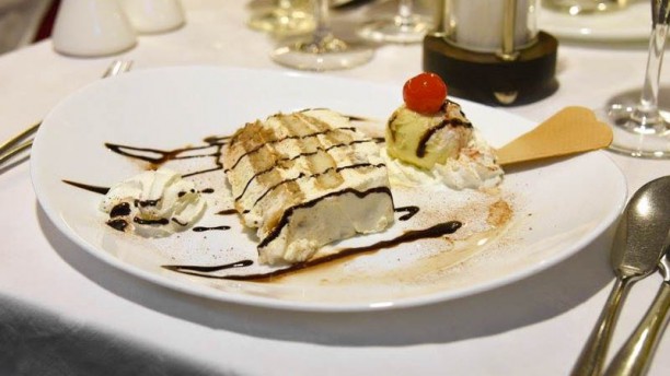 Real Canoa Sobremesa Tiramisu