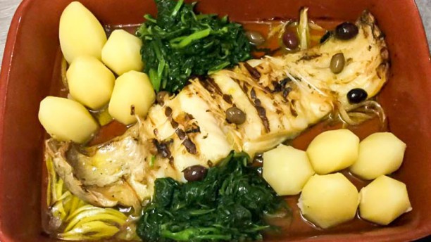 Mesa com Tradição Bacalhau à lagareiro