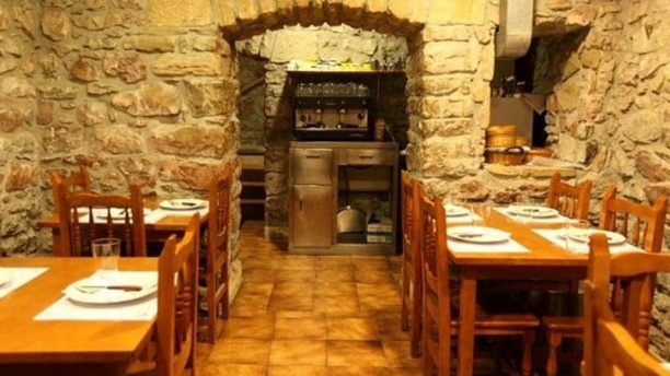 Restaurant La Cueva del Pollo à San Sebastián / Donostia - Menu, avis, prix et réservation