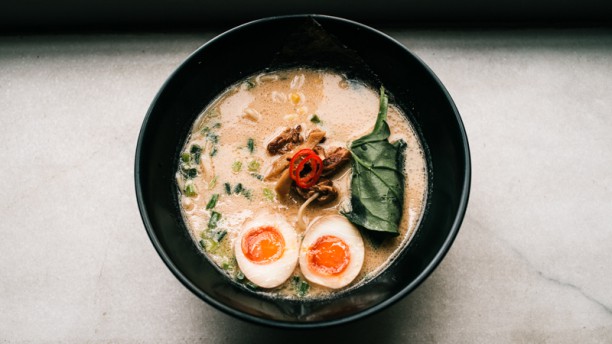 KOPPU - Ramen Concept Food Prato