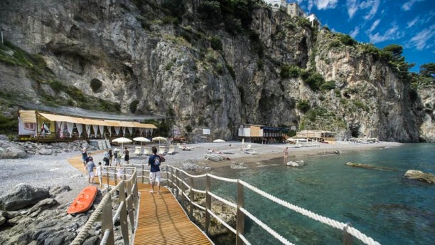 Lido Degli Artisti A Amalfi Menu Prezzi Immagini