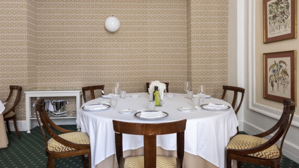 Artagan Detalle mesa