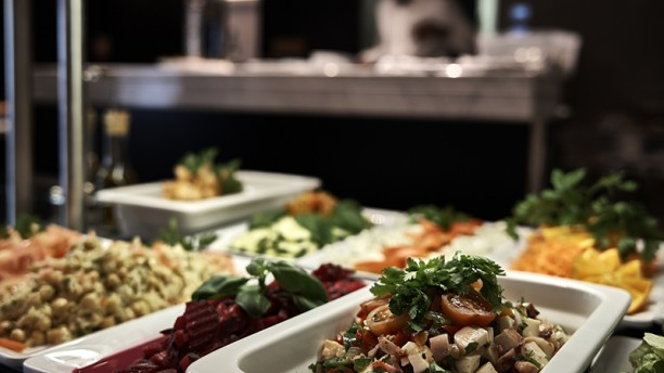 Restaurante O Poço Buffet