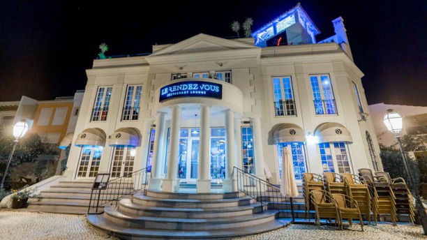 Le Rendez-Vous Fachada