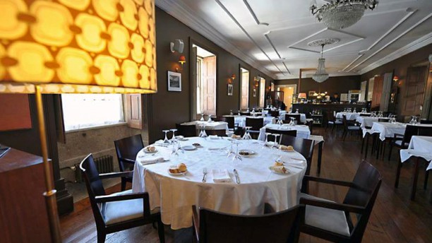 Casa Agrícola Mesa redonda