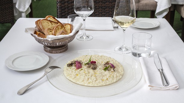 Pier 52 A Milano Menu Prezzi Immagini Recensioni E Indirizzo