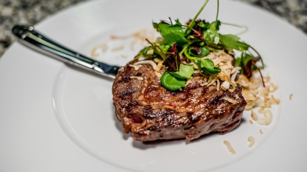 Björk bar & grill mat FEST