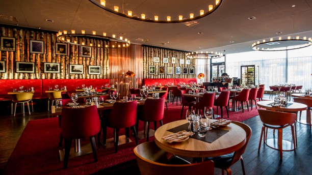 Björk bar & grill rum FEST