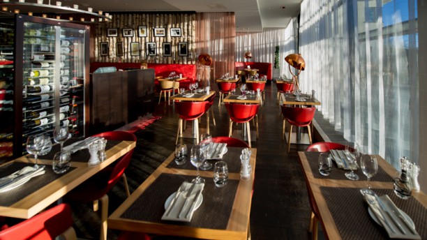 Björk bar & grill rum FEST