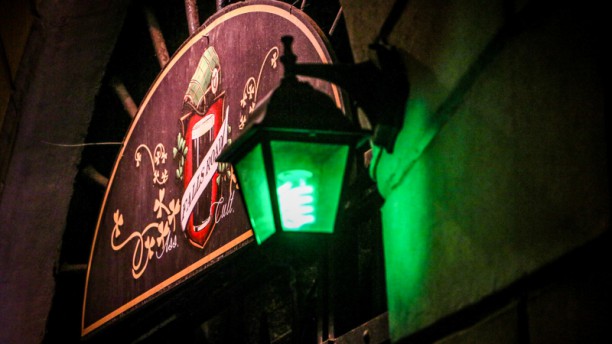 Falls Road Italian Irish Pub In Rome Restaurant Reviews - 