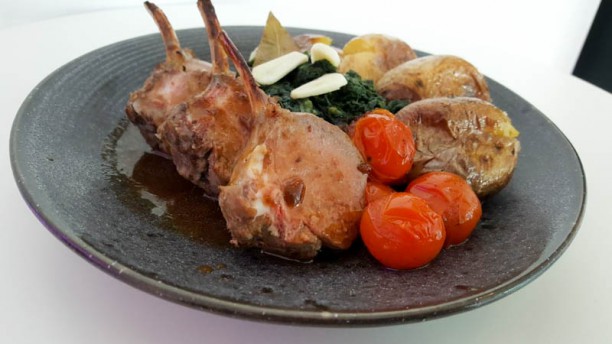 EVOLUTION Lisboa Costeleta Borrego