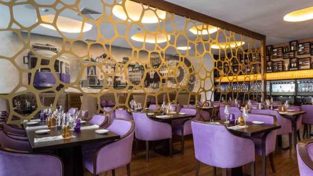 Sommelier Lisbon Vista da sala