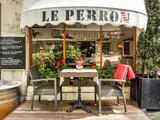 Le Perron