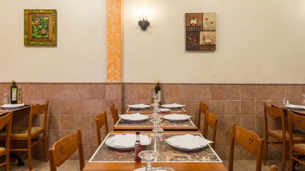 Adega Já Fumega sala do restaurante