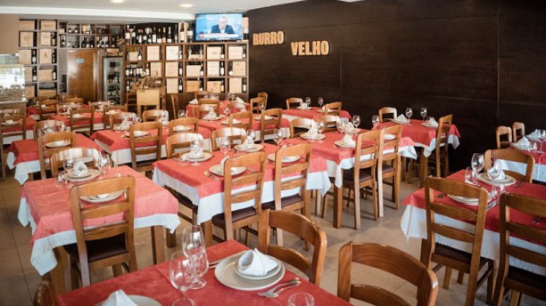 RESTAURANTE BURRO VELHO Vista sala