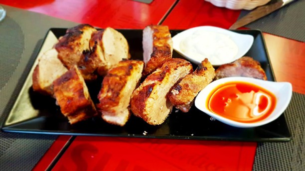 Eat Me Bar and Restaurant Sugestão