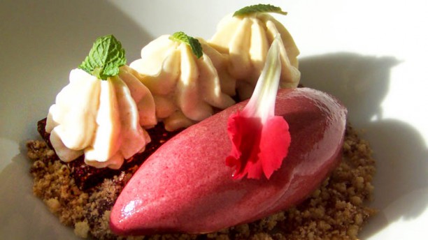 Le Tentazioni cheese cake e gelato alla ciliegia