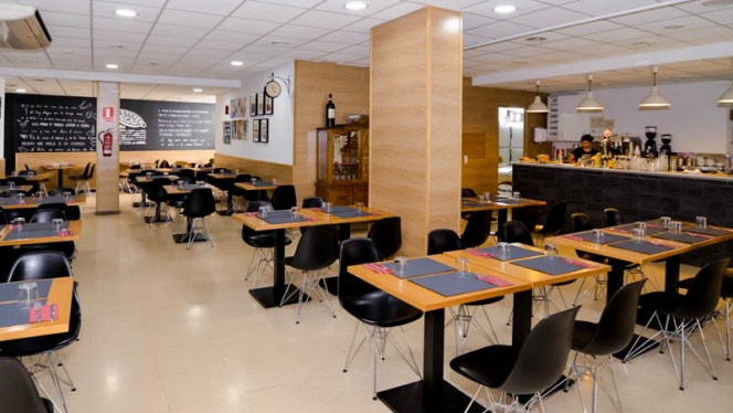 Restaurant A la Cazuela