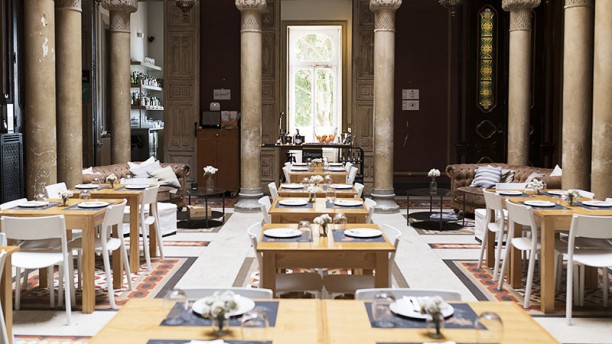 Gin Lovers Bar & Restaurant Sala