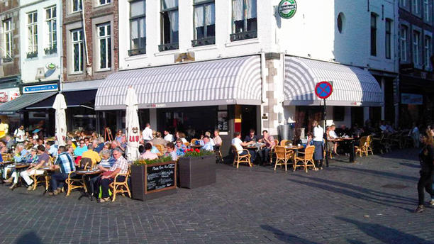 Eetcafé De Zwaan in Maastricht - Menu, openingstijden, prijzen, adres ...