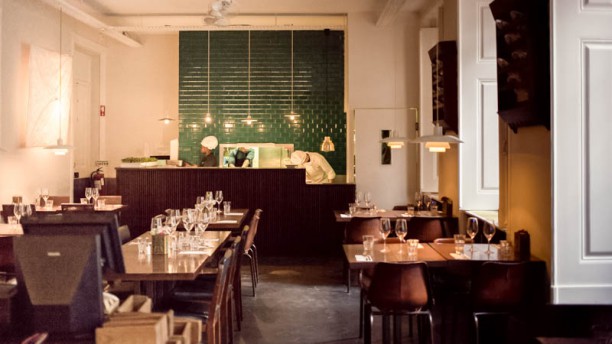 The Decadente Restaurante & Bar Dining room