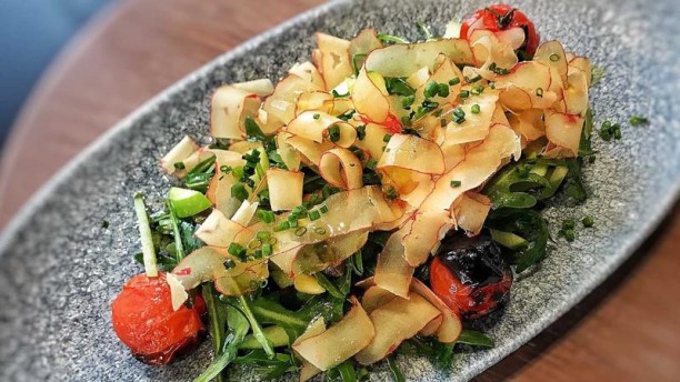 Asador contrapunto Ensalada