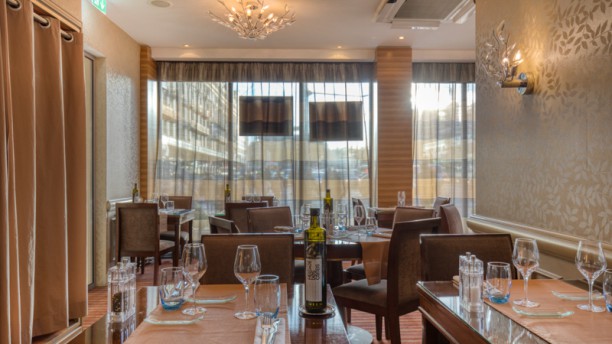 Téséo Warwick Geneva In Genève Restaurant Reviews Menu