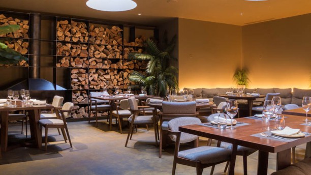 Nogueira's Porto Vista da sala