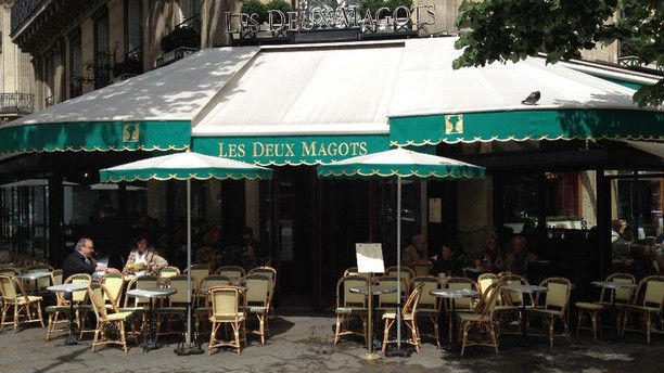 Les deux Magots in Paris - Restaurant Reviews, Menu and Prices - TheFork