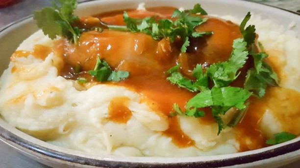 Rosa da Bica Lulas Recheadas c/Carne e Puré de Batata