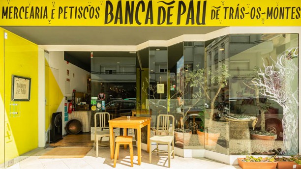 Banca de Pau Entrada