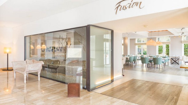 Fusion - The Lake Spa Resort Sala