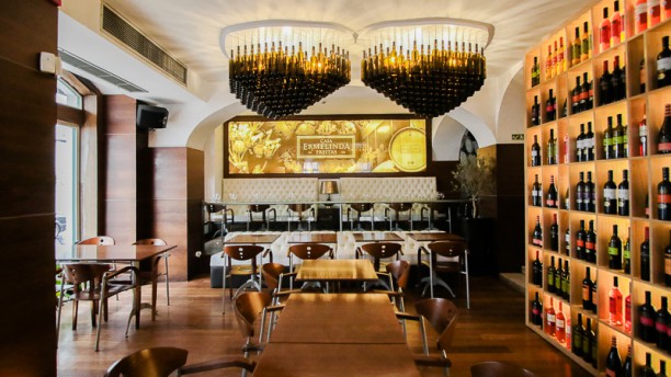 Wine Not? Sala do restaurante